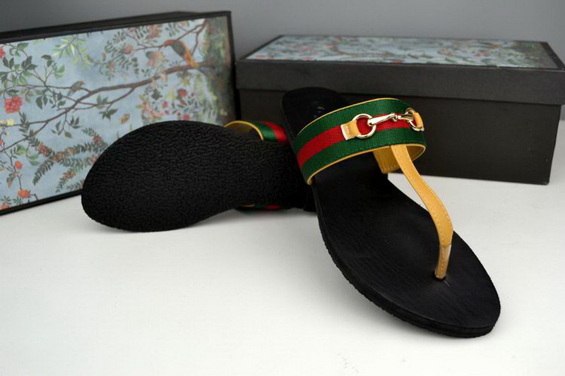 Gucci Slippers Woman--018